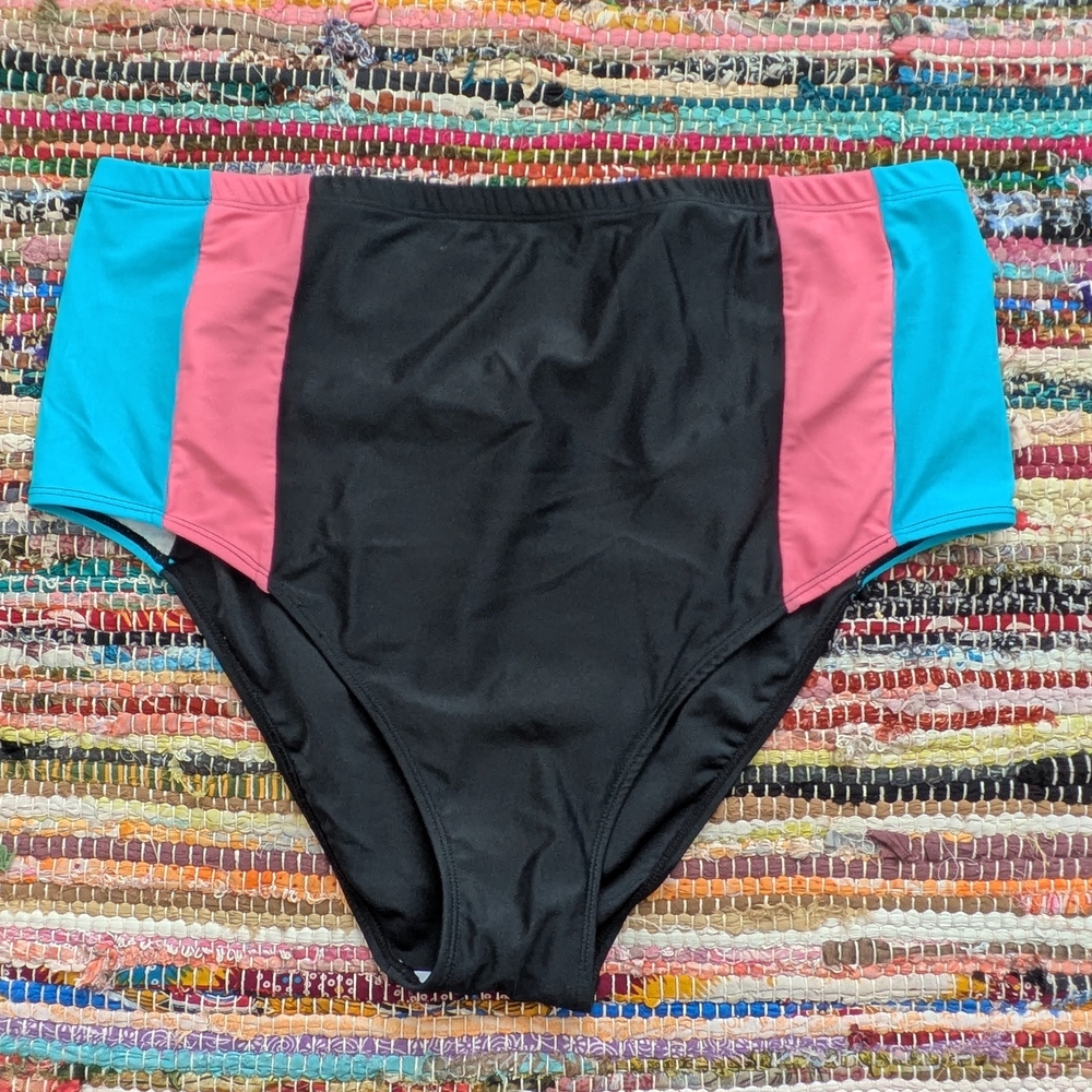 COSTA DEL SOL Colorblock High-Waisted Tummy Control Swim Bottom 2X